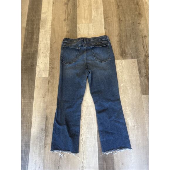 SO Kick Cropped Jeans Womens 15 Blue Denim High Rise Pockets Distressed Raw Hem - Picture 13 of 13